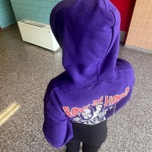 Meet your Posher, Amina